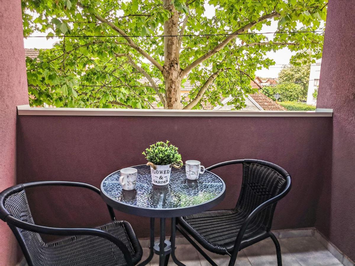 Cozy Corner Apartments - Free Parking & Wi-Fi Ćuprija Exterior foto